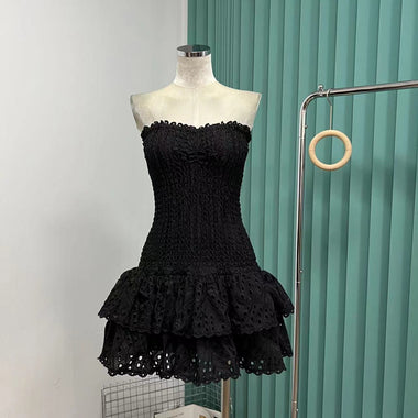 Australia seaside holiday flounce heavy industry embroidery sexy tube top strapless skirt dress fairy travel shoot lady