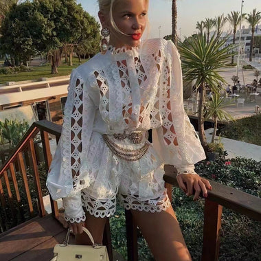 New fashion openwork stitching stand-up collar shirt+mini ladies shorts suit with heavy belt