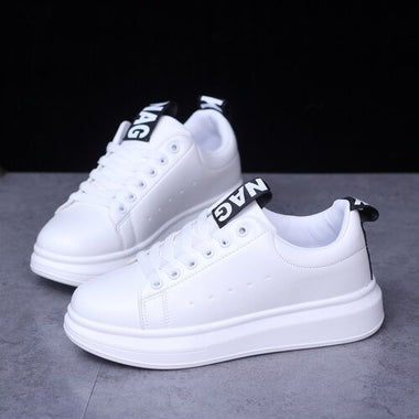 New Fashion Unisex Top Quality Black White Green Sneakers Breathable Women Men Skateboarding Shoes Size 35-44