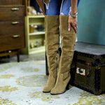 Winter New Fashion Thick High Heels Pointed Toe Sewing Plush Inside Genuine Leather Plus Size 43 44 Women Knee-High Long Boots